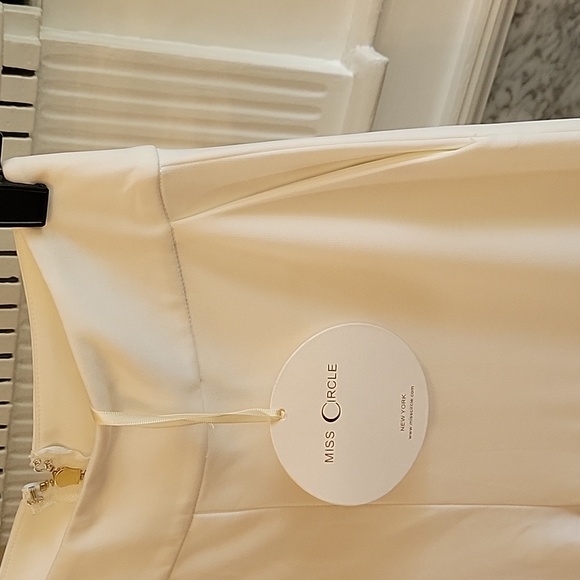 Miss Circle Never Ehough Pants - Picture 7 of 9